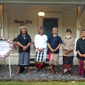 Soko Guru Hadirkan Pameran Tutur Ayu di Santrian Gallery
