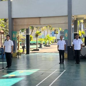 Songsong Layanan Kunjungan Hari Raya Idul Fitri, Kalapas Batang Pimpin Apel Pagi Terkait Kesiapan Petugas