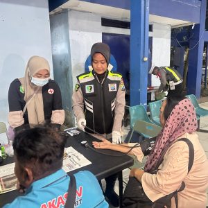 Operasi Ketupat Semeru 2026 Polda Jatim Beri Layanan Kesehatan Mobile Gratis