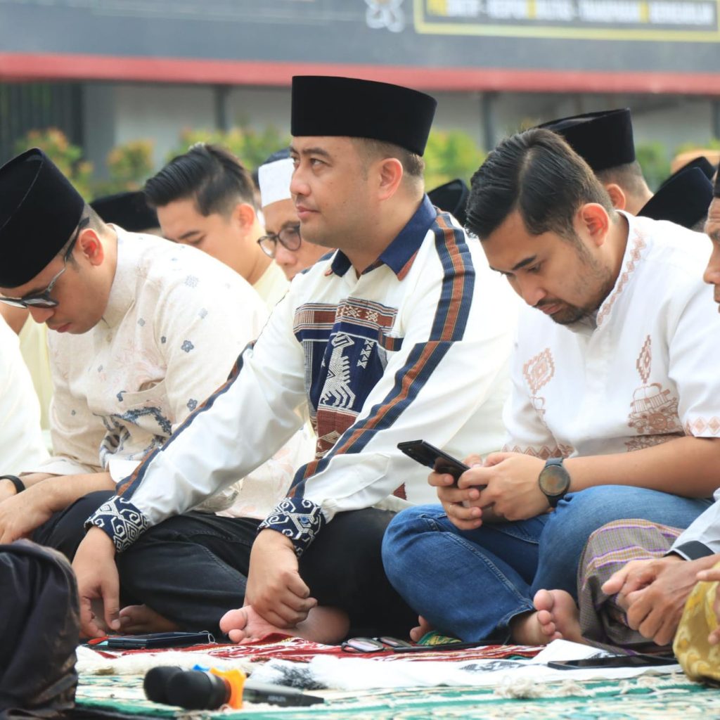 Polres Gresik Gelar Sholat Idulfitri 1447 H Bersama Warga, Pererat Silaturahmi di Hari Kemenangan