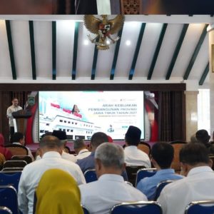 Wakili Gubernur Jatim, Aries Agung Paewai Paparkan Arah Kebijakan Pembangunan 2027 di Musrenbang Kabupaten Malang