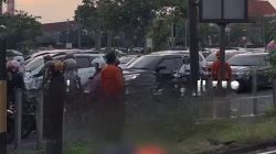 Pengendara Motor Tertemper Kereta Api di Jalan Ahmad Yani Surabaya, Korban Meninggal Dunia