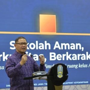 Dindik Jatim Terapkan Pengendalian Penggunaan Gadget di Sekolah Mulai April 2026, HP Wajib Silent Saat KBM