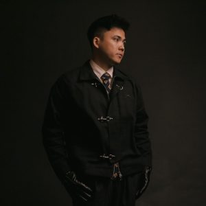 Dodi Hermawan Hadirkan Pop R&B Melankolis Lewat Single Baru “Tentang Kita