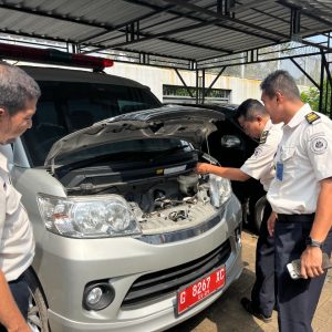Pastikan Kesiapan Operasional, Lapas Kelas IIB Batang Gelar Pemeriksaan Rutin Kendaraan Dinas
