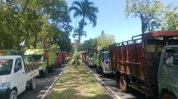Ratusan Truk Sampah Geruduk Kantor Gubenur Bali, Tuntut TPA Suwung di Buka Tanpa Pembatasan