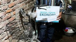 Dari Sepeda hingga Tambal Ban, Bantuan Modal YBM PLN UIP JBTB Buka Harapan UMKM