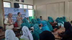 Lewat Gerakan Terang Bersama, YBM PLN UIP JBTB Tebus Ijazah dan Edukasi Kelistrikan MA Hasyim Asy’ari Surabaya