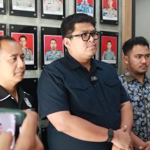 Satreskrim Polres Gresik Ringkus Pelaku Pembacokan di Menganti yang Kabur ke Malang