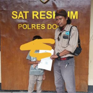 Oknum Guru SDN 21 Dompu di Laporkan Ke Polisi, Diduga Pukul Siswa Pakai Penggaris, Korban Luka di Pelipis Mata Kanan