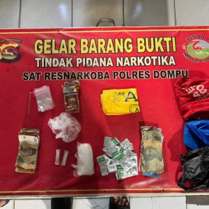 Tim Satresnarkoba Polres Dompu Grebek Penjahat Narkoba di Rumahnya, Amankan BB Sabu 61’90 Gram