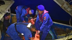 Satpolairud Polres Gresik Lakukan Pencarian 2 ABK Hilang Perahu Tenggelam