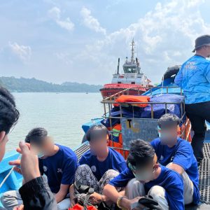 Tingkatkan Keamanan dan Pembinaan, Lapas Batang Pindahkan 4 Warga Binaan ke Lapas Nirbaya Nusakambangan