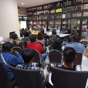 Cangkruk’an Bulan Maria Jadi Ruang Hangat Dialog Lintas Iman, Bahas Titik Temu Katolik dan Islam di Surabaya