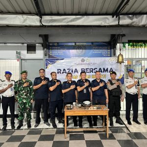 *Langkah Kokoh di Balik Teralis : Bersama Kantor Wilayah dan TNI-Polri, Lapas Pati Gelar Razia Bersama*