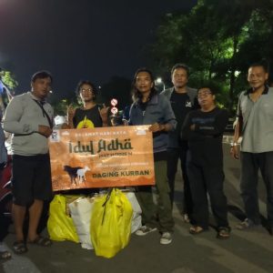 Moment Forwan Dan AWS Membagikan Daging Qurban ke Masyarakat