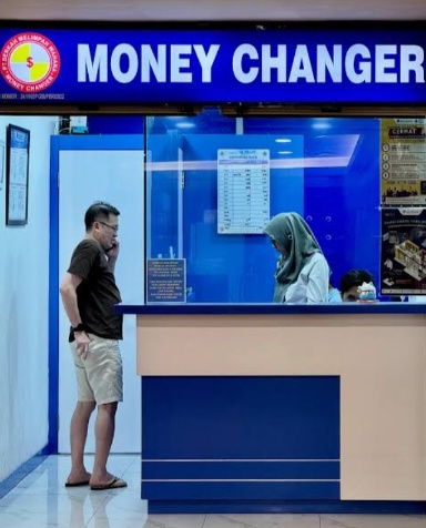 Bank Indonesia Himbau Masyarakat  Tukar Valas di KUPVA BB Berizin