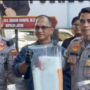 Polresta Banyuwangi Gagalkan Penyelundupan 2 Kg Sabu di Ketapang, Kapolresta Kombes Pol Rofiq Ripto Himawan Tegaskan Perang terhadap Narkoba
