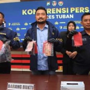 Polres Tuban Ungkap Jaringan Pengedar Uang Palsu, 3 Tersangka Diamankan