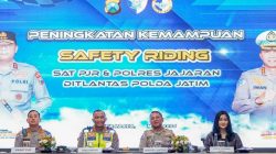 Satuan Patroli Jalan Raya Ditlantas Polda Jatim Gelar Peningkatan Kemampuan Safety Riding