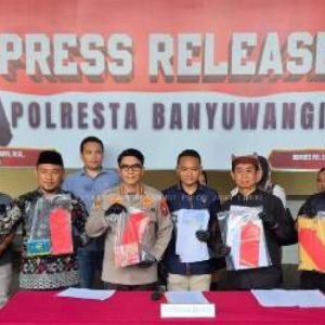 Polresta Banyuwangi Bongkar Umroh Ilegal, Dua Tersangha Wanita Diamankan, Kerugian Capai Rp 500 Juta