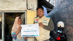 Dari Rumah Gelap Kembali Terang, YBM PLN UIP JBTB Sambungkan Harapan Warga Medaeng