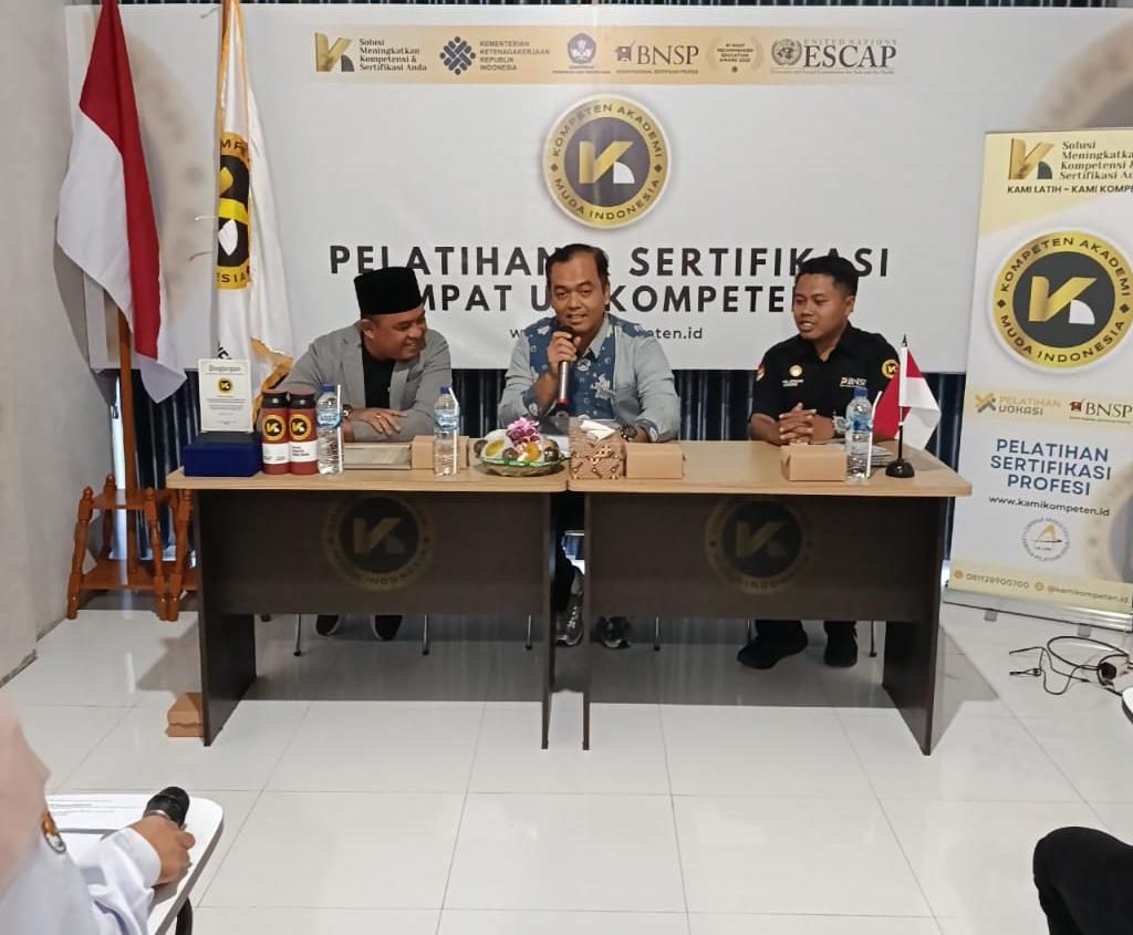 Pelatihan ToT dan Sertifikasi Kompetensi Metodologi Instruktur Digelar di LPKS Kompeten Akademi Muda Indonesia