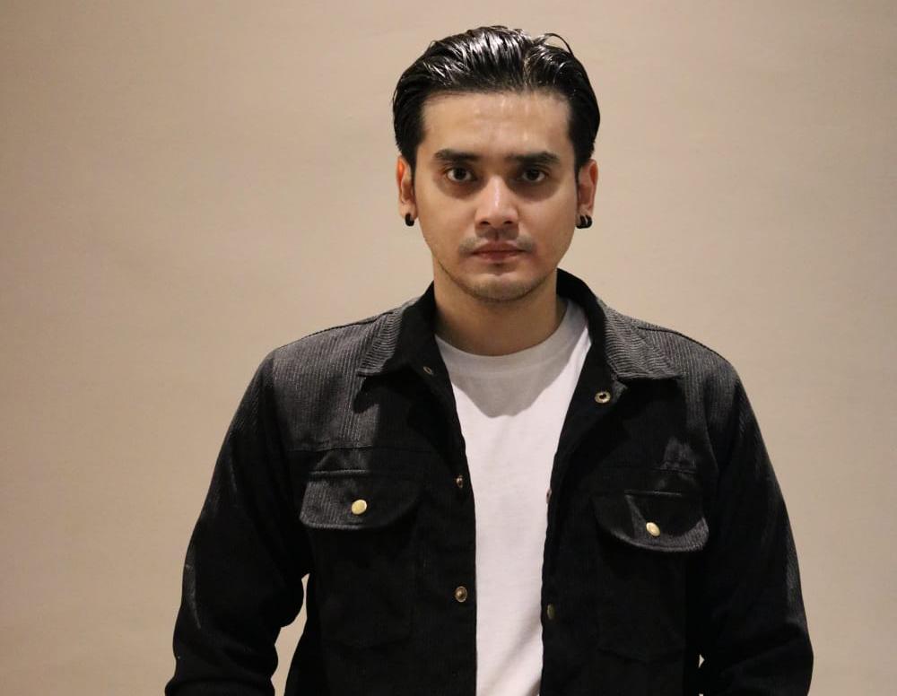 Salah Letakkan Cinta” Jadi Curahan Hati Terbaru Sammy Elscant