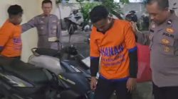 Polsek Kenjeran Amankan Dua Pencuri HP Modus Tagih Utang di Kos Kalilom”.