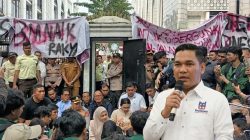 Erni Sitorus Keluar Temui Mahasiswa, Prodewa Sumut Berikan Apresiasi