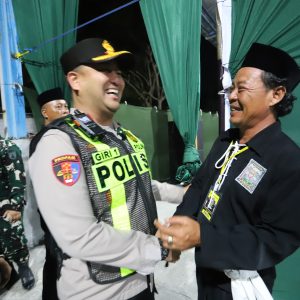Kawal Suran Agung dan Pengesahan Warga Baru PSHT, Polres Gresik Sampaikan Apresiasi dan Terima Kasih atas Kondusivitas Masyarakat