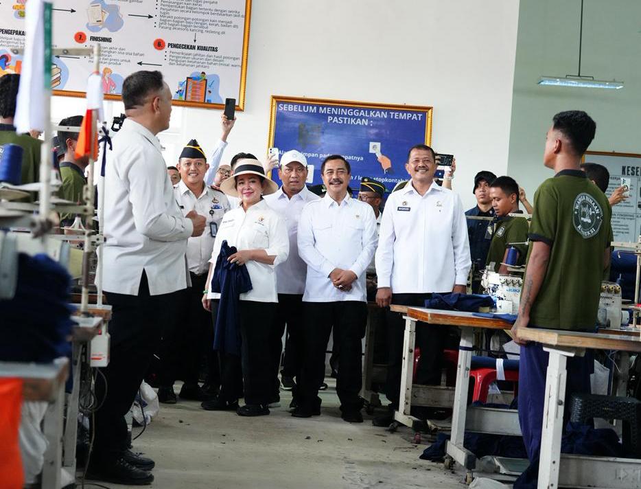 Nusakambangan Jadi Kawasan Produktif, Titiek Soeharto Apresiasi Keberhasilan Kemenimipas Bangun Kemandirian