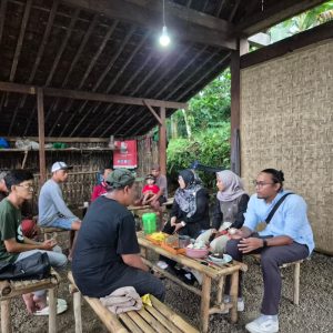 Komitmen dan Prestasi PLN UIP JBTB Sulap Kampung Simacan Jadi Sentra Konservasi Aren Genjah Digital