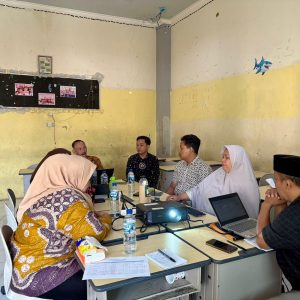 Wujudkan Pendidikan Yang Unggul, SMP Muhammadiyah 1 Surabaya Gelar Raker