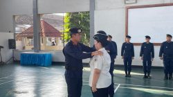 Apresiasi Dedikasi dan Pengabdian, Kalapas Batang Pimpin Upacara Penyematan Kenaikan Pangkat Pegawai
