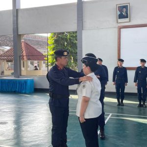 Apresiasi Dedikasi dan Pengabdian, Kalapas Batang Pimpin Upacara Penyematan Kenaikan Pangkat Pegawai