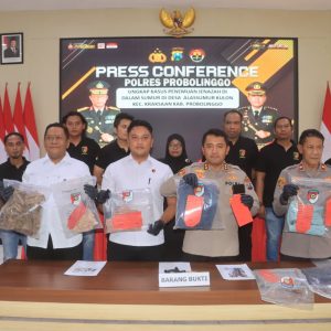 Polres Probolinggo Ungkap Misteri Penemuan Jenazah di Dalam Sumur, Dua Tersangka Diamankan
