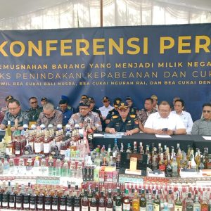 Sinergi aparat, Bea Cukai Bali Nusra Lakukan Pemusnahan Barang Ilegal Hasil Penindakan 2025-2026