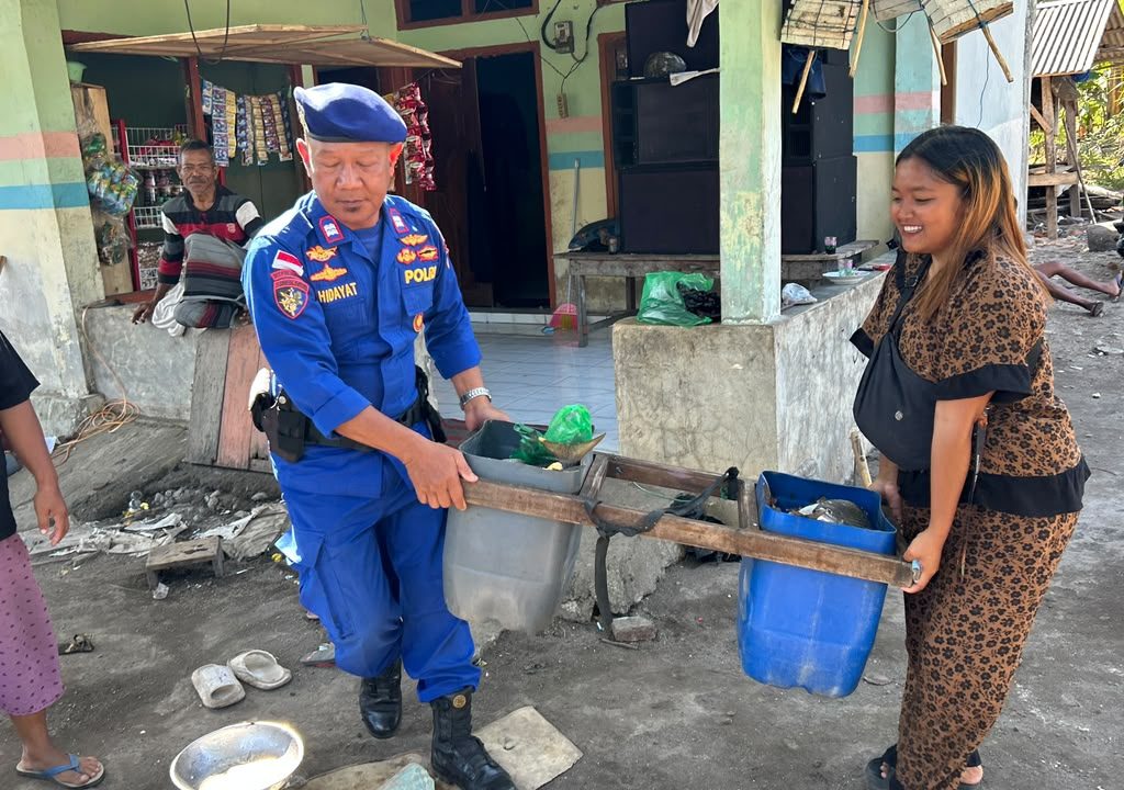 Sat Polairud Polres Dompu, Konsisten Tingkatkan Pelayanan dan Pengamanan Pada Masyarakat Pesisir.