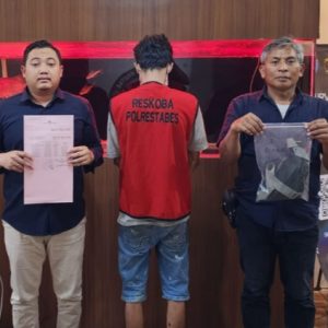 Residivis Kembali Edarkan Sabu, Satresnarkoba Polrestabes Surabaya Amankan 14 Poket Siap Edar dan Buru Bandar Inisial ND