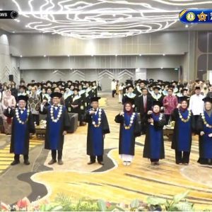 Wisuda XXIX STIKOSA-AWS : Tangguh, Inovatif, dan Tangkas Menghadapi Disrupsi AI