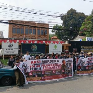 PN Jaksel Dikepung Massa, Praperadilan Febrie Jadi Sorotan: “Jangan Ada Karpet Merah!”