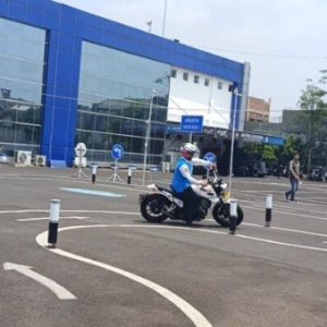Bukan Sekadar Bisa Mengendarai, Ini Syarat dan Teknik Lulus Ujian SIM C di Satpas Colombo