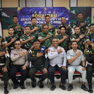 Satlantas Polres Gresik Gelar Coaching Clinic Keselamatan Berkendara Bersama Subdenpom