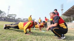 Jaga Kebugaran dan Kesiapsiagaan Personel, Polres Gresik Gelar Tes Kesamaptaan Jasmani Semester II 2026