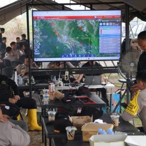 Kapolda Kalteng Tinjau Hasil Pembasahan Karhutla di Manduhara Ujung, Penggunaan Cairan X-Fire Dinilai Efektif
