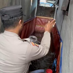 Pengecekan Kolam Budidaya Ikan Konsumsi Dukung Ketahanan Pangan di Wilayah Pelabuhan Gresik