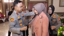 Jadi Ibu Asuh Polwan Polda Jatim, Ny. Lenia Dekananto Dorong Kesejahteraan dan Keharmonisan Keluarga Polri