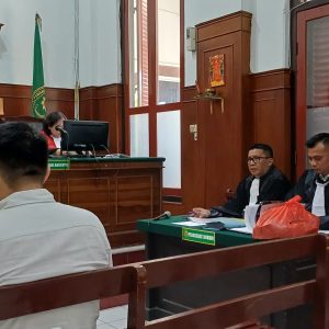 Ayahanda Berpulang, Santoso Utomo Tetap Tunjukkan Sikap Kooperatif di Persidangan